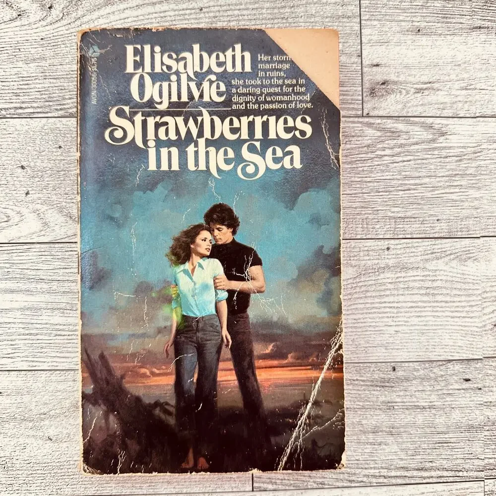 Strawberries In The Sea - Elisabeth Ogilvie 1977 Vtg Avon 1st Print Paperback PB